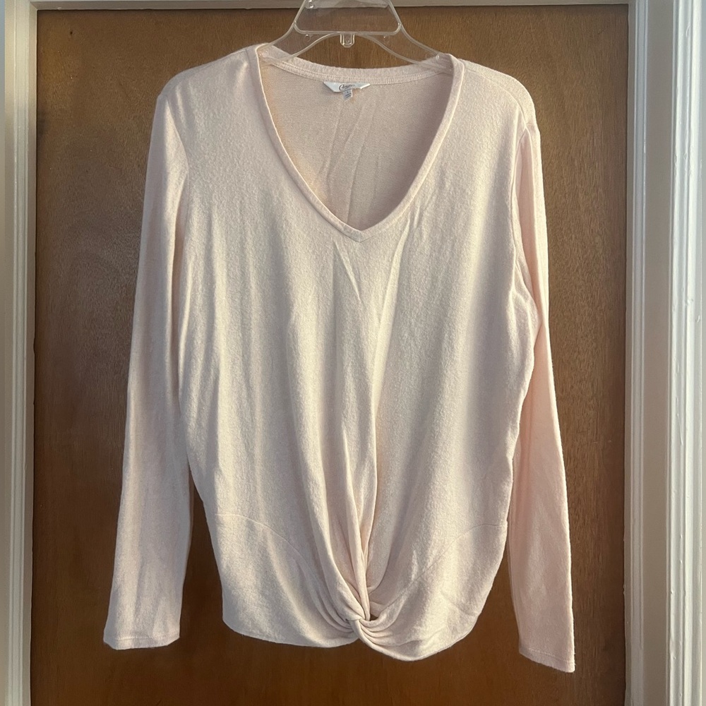 Candie’s Women’s Light Pink Lightweight V-neck Long Sleeve Soft Sweater
